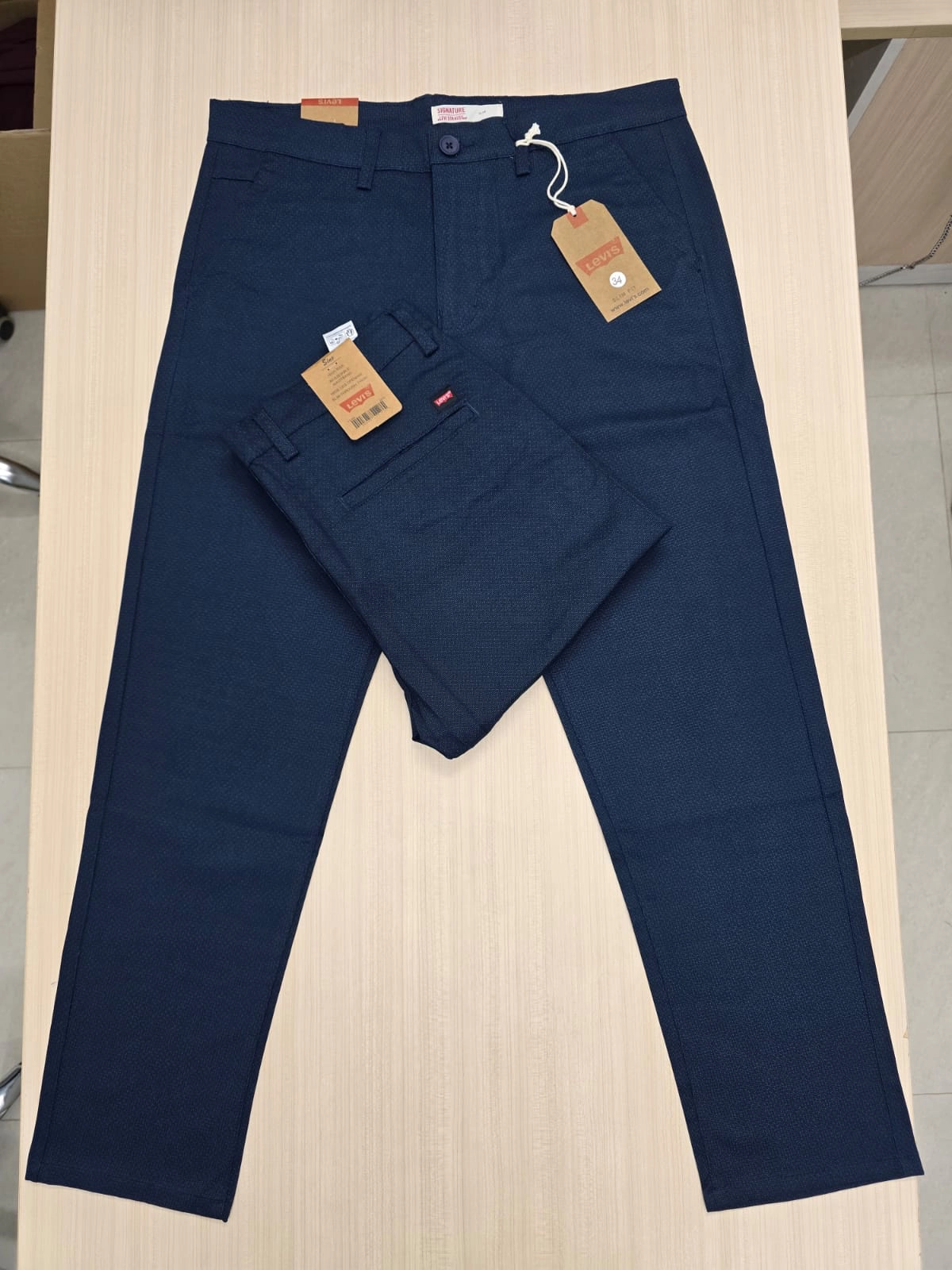 100% Export Levi's Twill